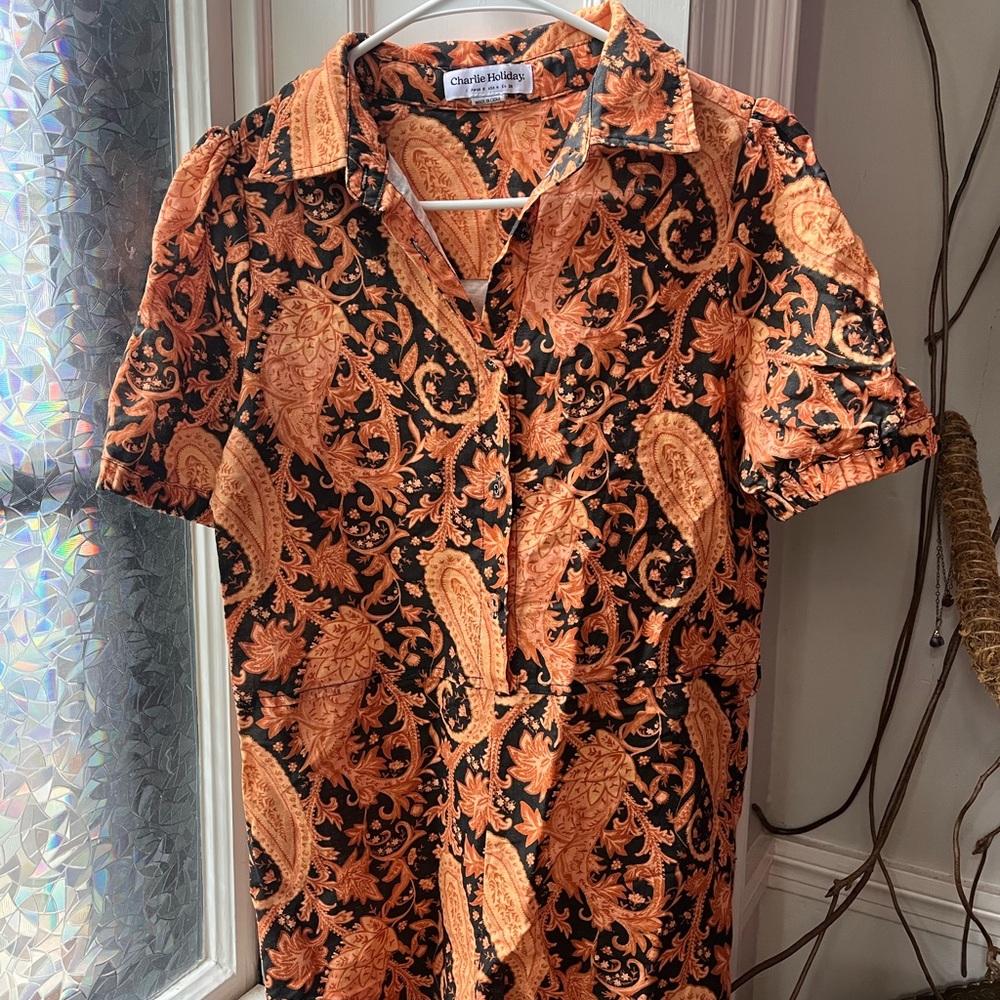 Charlie Holiday Black and Orange Paisley Short-Sleeve Shirt Jumper